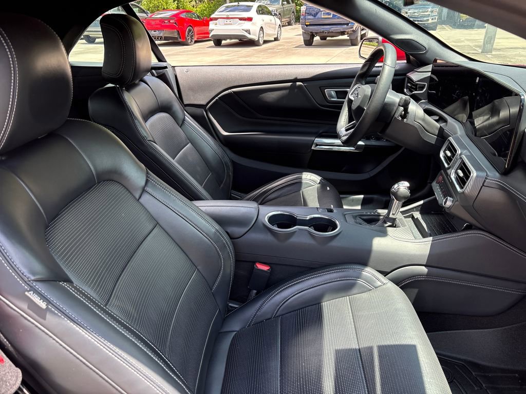 Used 2024 Ford Mustang Premium RWD image 28