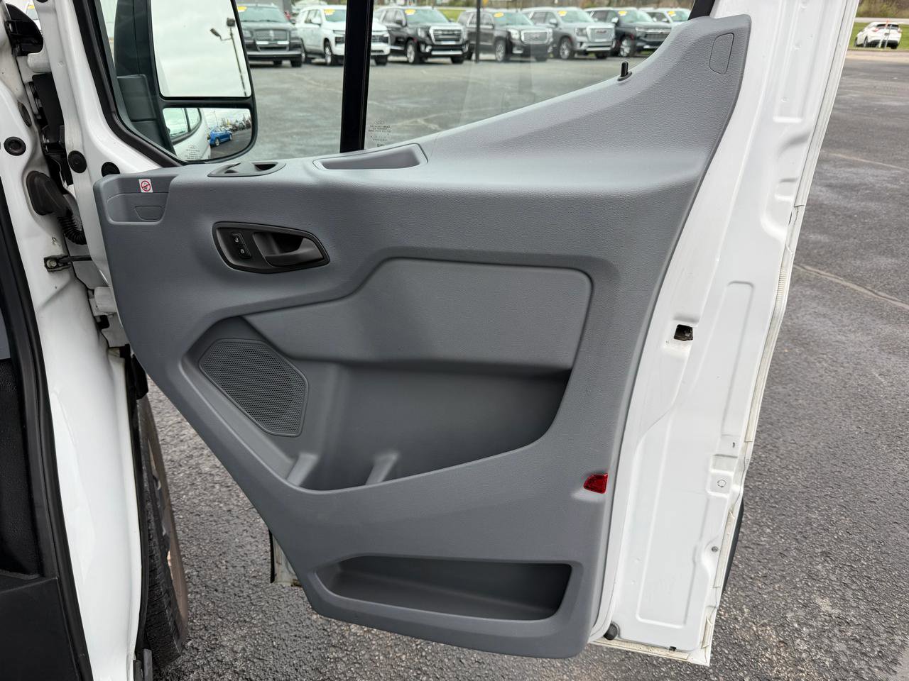 Used 2019 Ford Transit 150 130 Low Roof RWD image 20