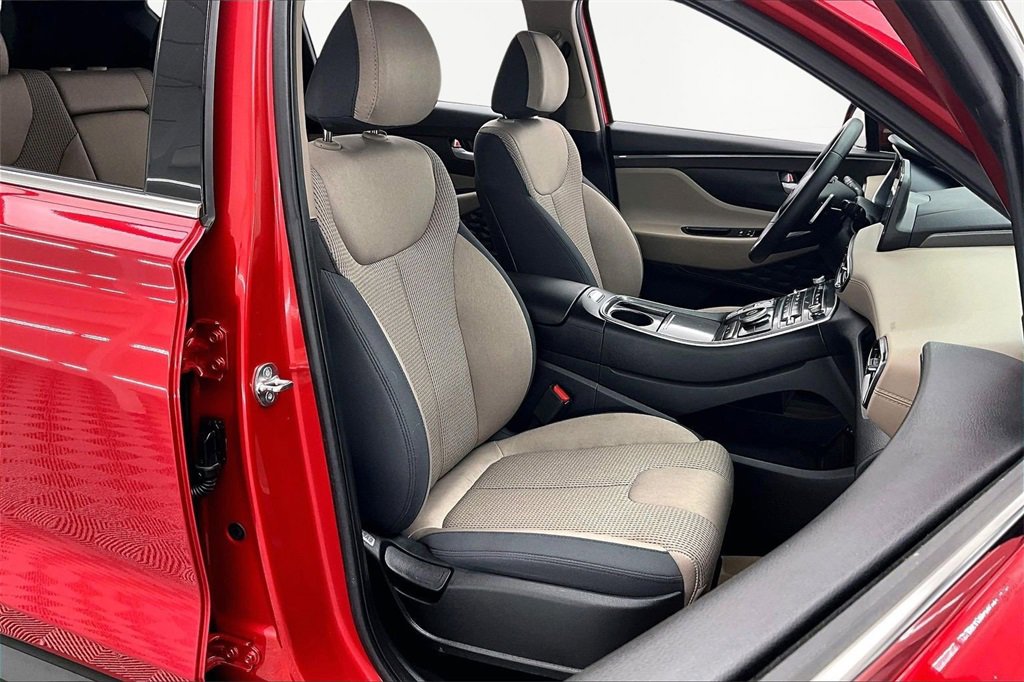 Used 2023 Hyundai Santa Fe SEL w/ Cargo Package image 7