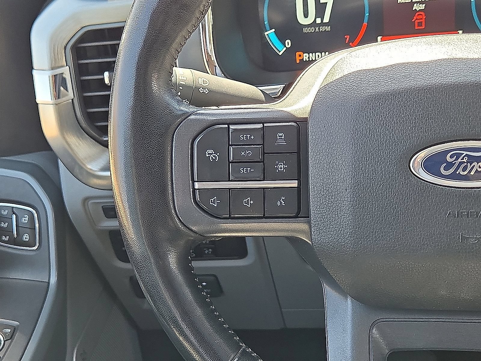 Used 2023 Ford F150 Lariat w/ Equipment Group 502A High AWD/4WD image 19