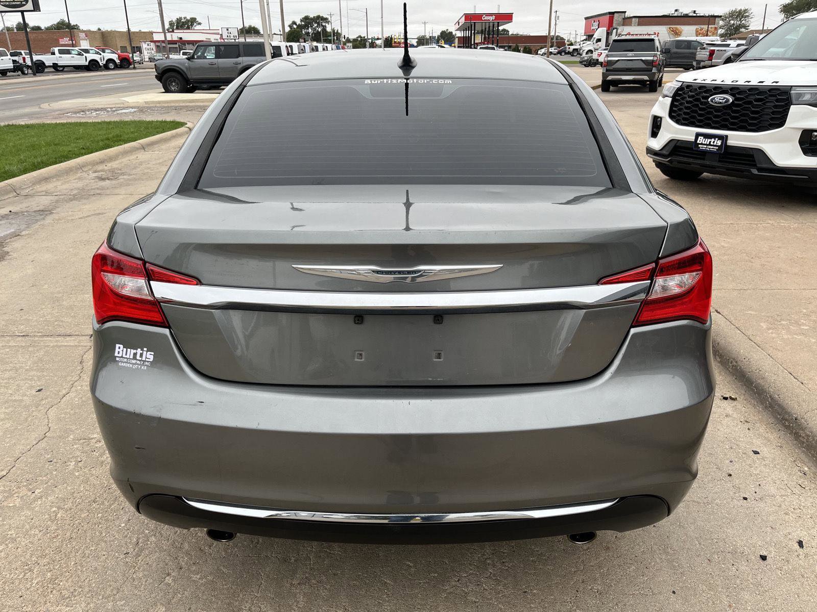 Used 2013 Chrysler 200 Limited w/ Sun/Sound Group image 7