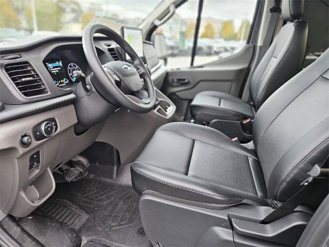 New 2024 Ford Transit 250 Low Roof w/ Load Area Protection Package RWD image 40