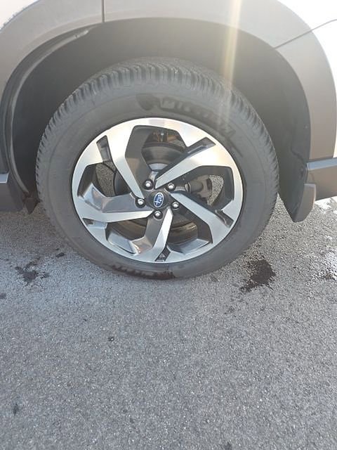 Used 2022 Subaru Forester Touring image 7