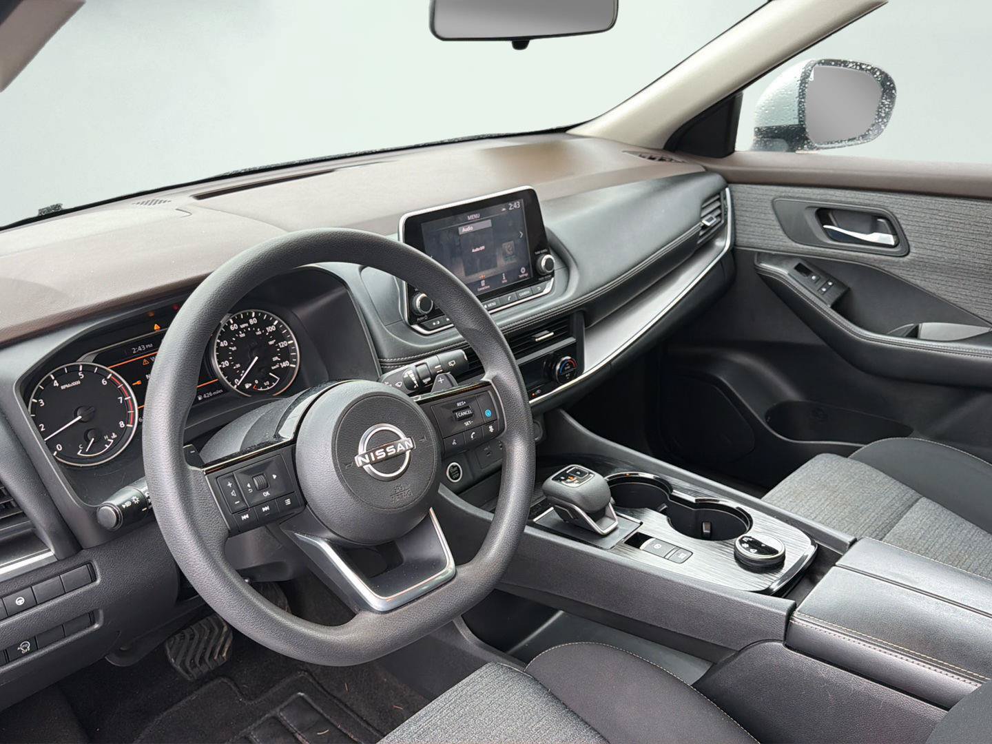 Used 2023 Nissan Rogue SV AWD/4WD image 10
