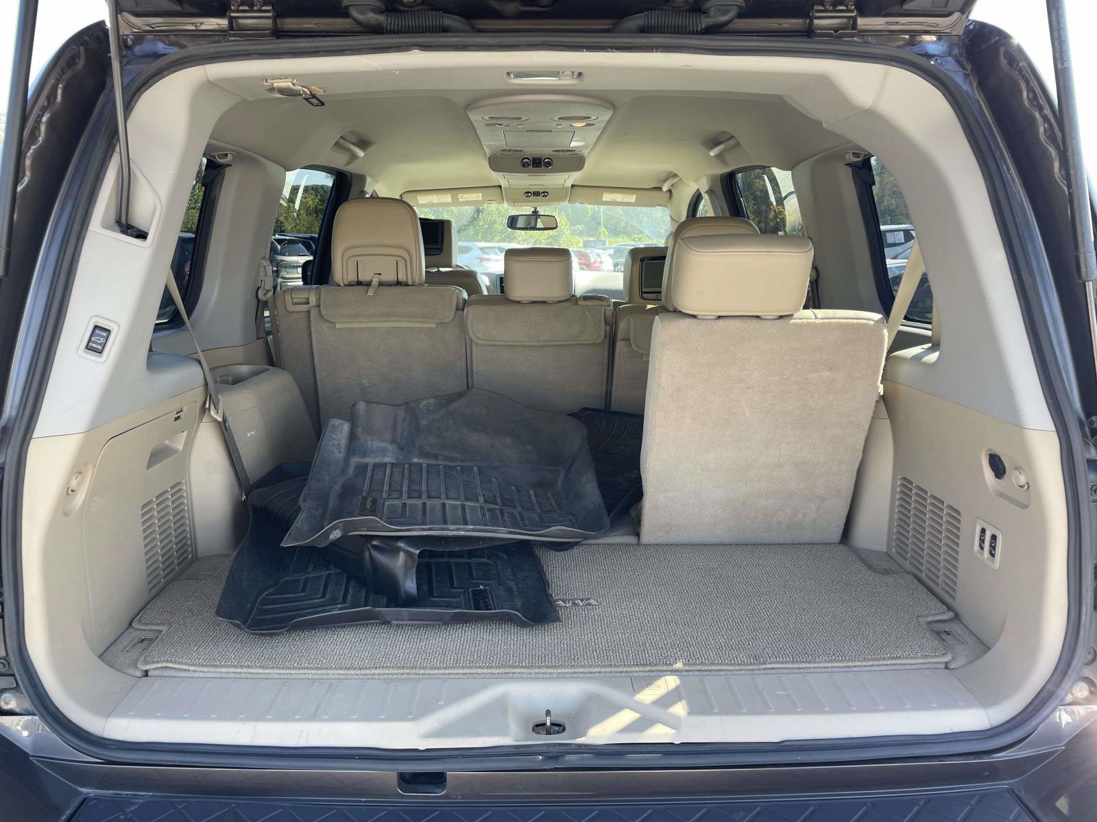 Used 2015 Nissan Armada Platinum AWD/4WD image 33