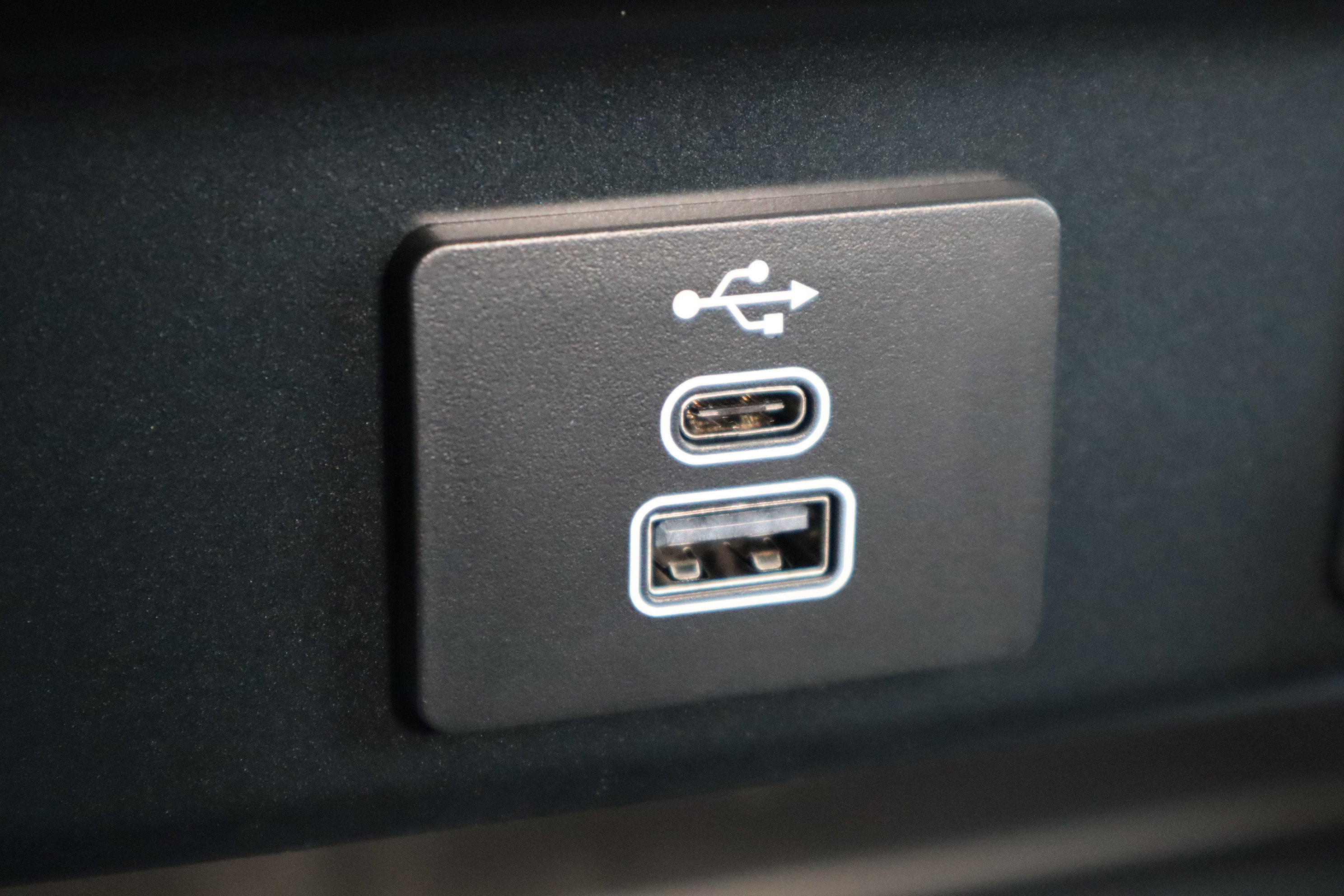 New 2025 Ford F150 XL w/ Equipment Group 103A High image 93