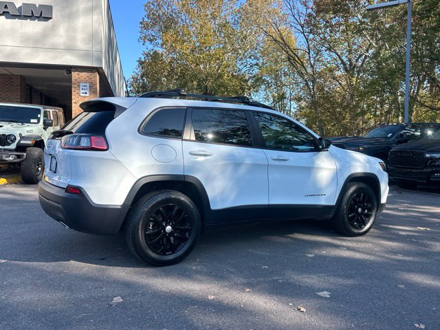 Used 2022 Jeep Cherokee Latitude Lux w/ Sun & Sound Group AWD/4WD image 19