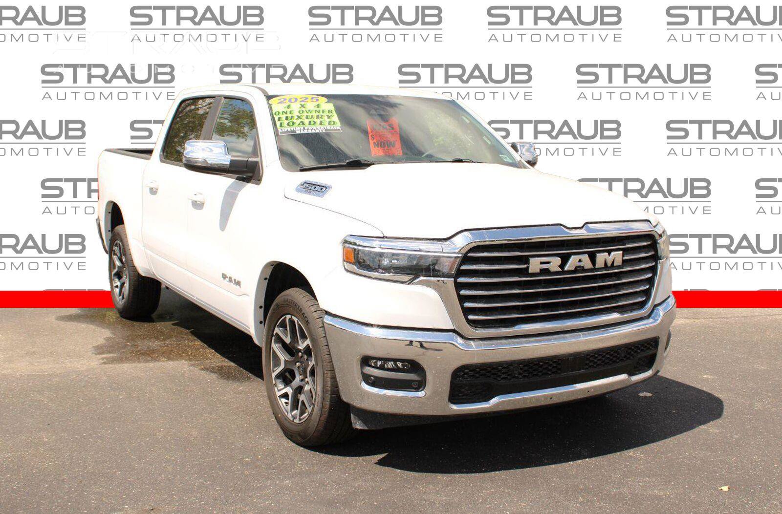 Used 2025 RAM 1500 Laramie AWD/4WD image 1