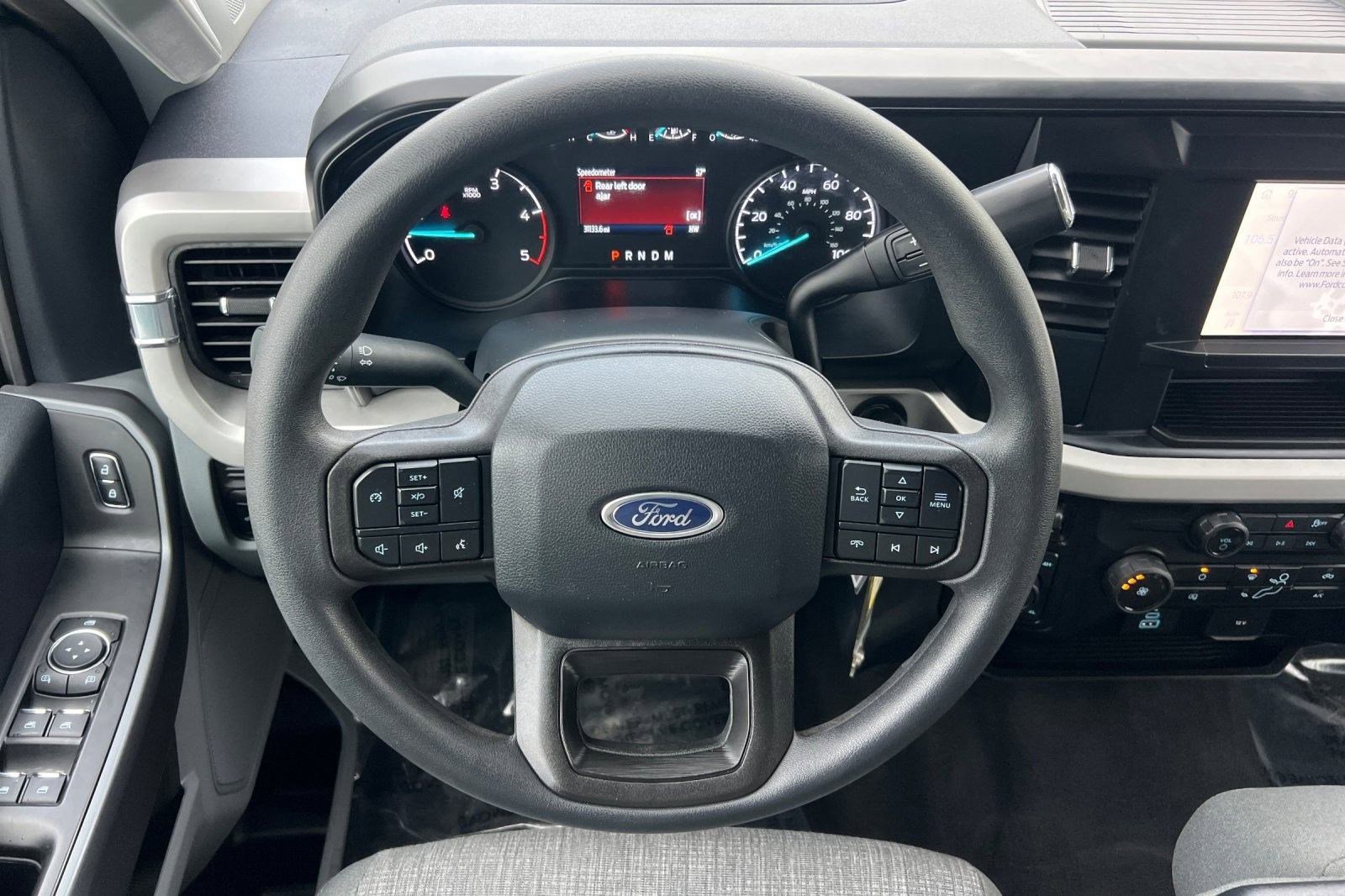 Used 2025 Ford F250 XLT w/ FX4 Off-Road Package image 27