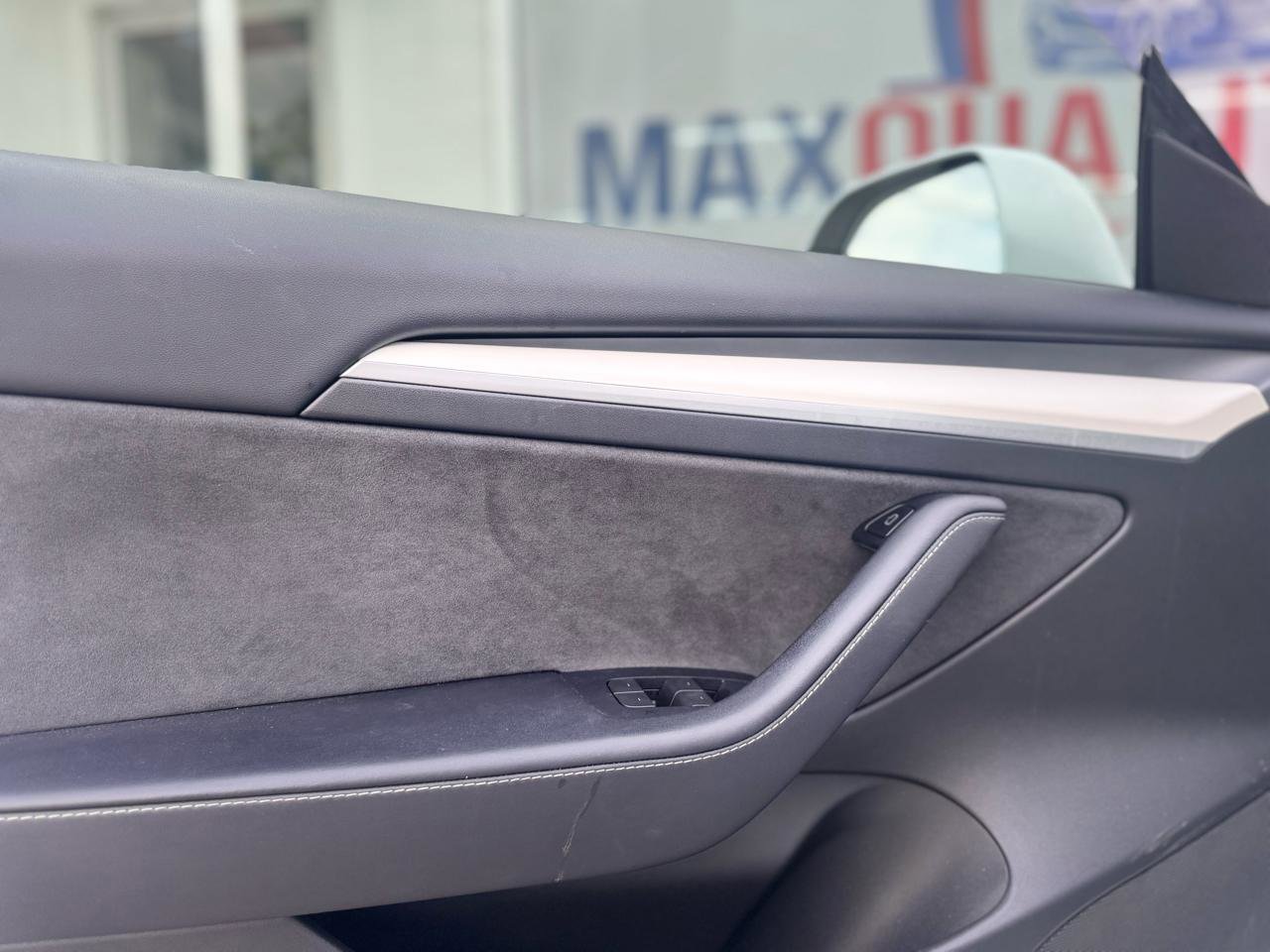 Used 2023 Tesla Model 3 Standard Range RWD image 40