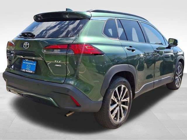 Used 2023 Toyota Corolla Cross XLE w/ Convenience Package AWD/4WD image 5