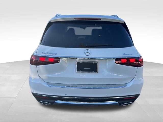 Used 2026 Mercedes-Benz GLS 450 4MATIC image 5