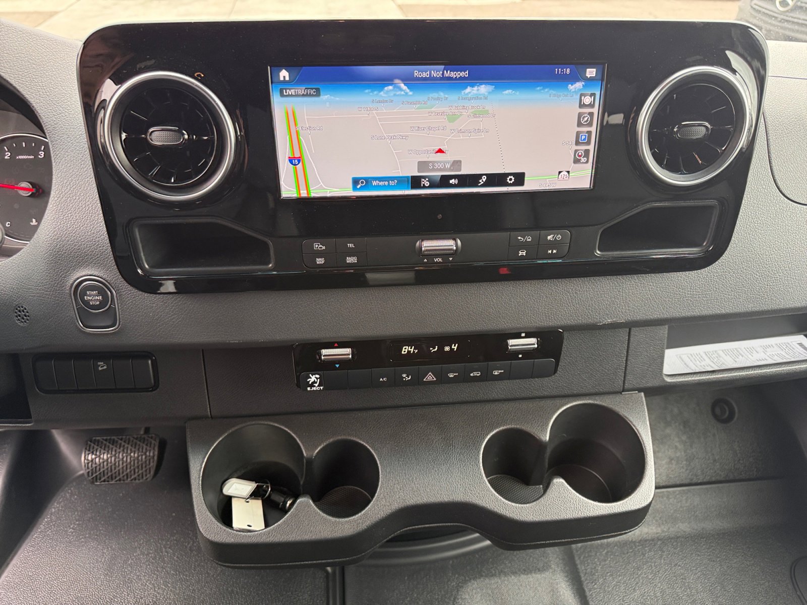 Used 2024 Mercedes-Benz Sprinter 144 Cargo image 12