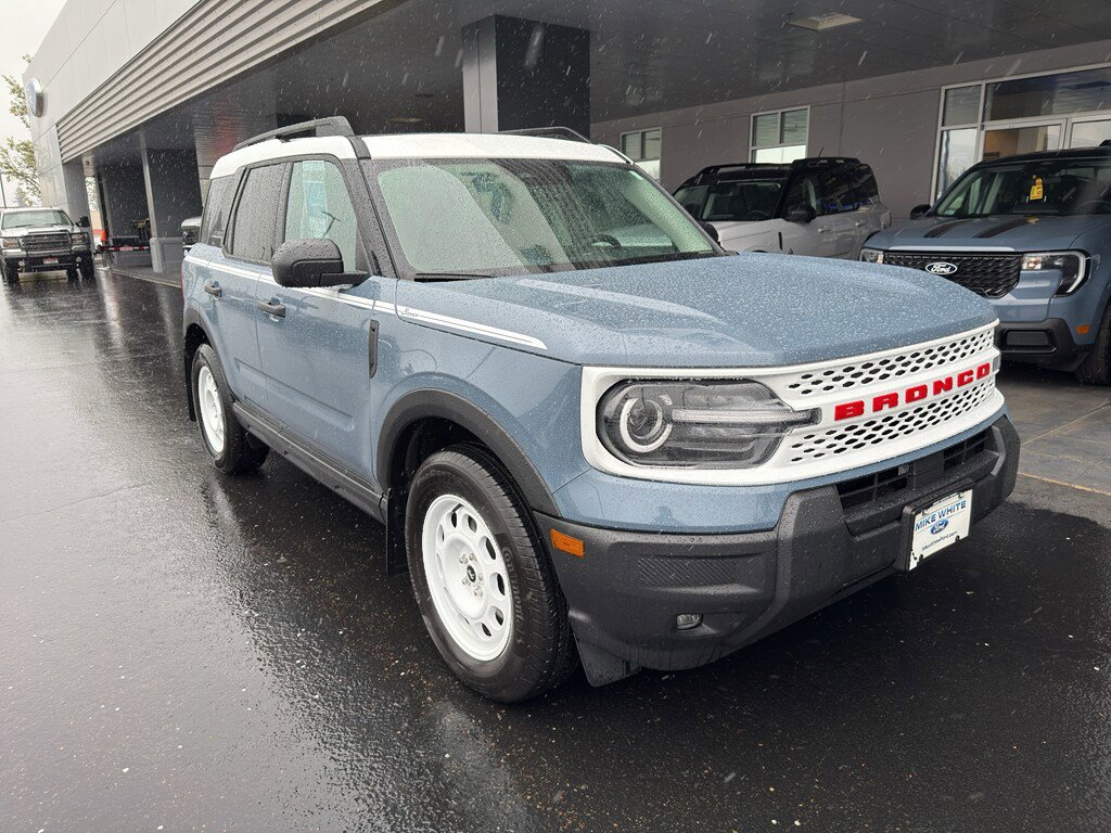 New 2025 Ford Bronco Sport Heritage w/ Convenience Package AWD/4WD image 1