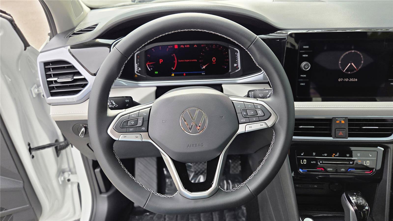 New 2026 Volkswagen Taos SEL AWD/4WD image 16