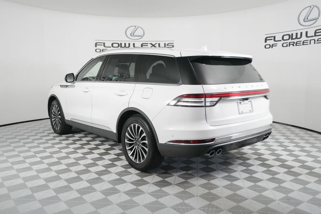 Used 2022 Lincoln Aviator Reserve w/ Equipment Group 201A image 5