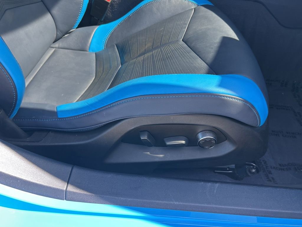 Used 2021 Chevrolet Corvette Stingray Premium Conv w/ 3LT RWD image 36