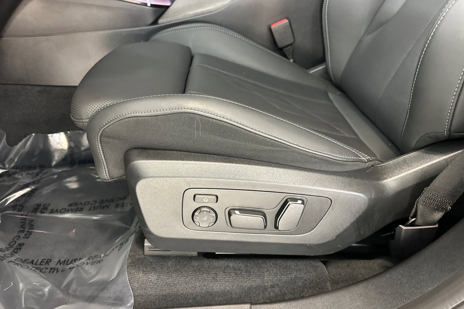 Used 2025 BMW X3 xDrive30 w/ Convenience Package AWD/4WD image 14