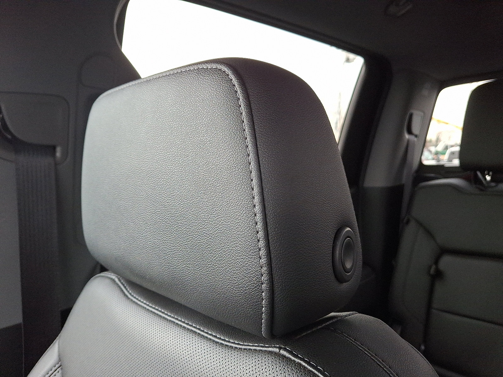 Used 2019 GMC Sierra 1500 SLT image 17