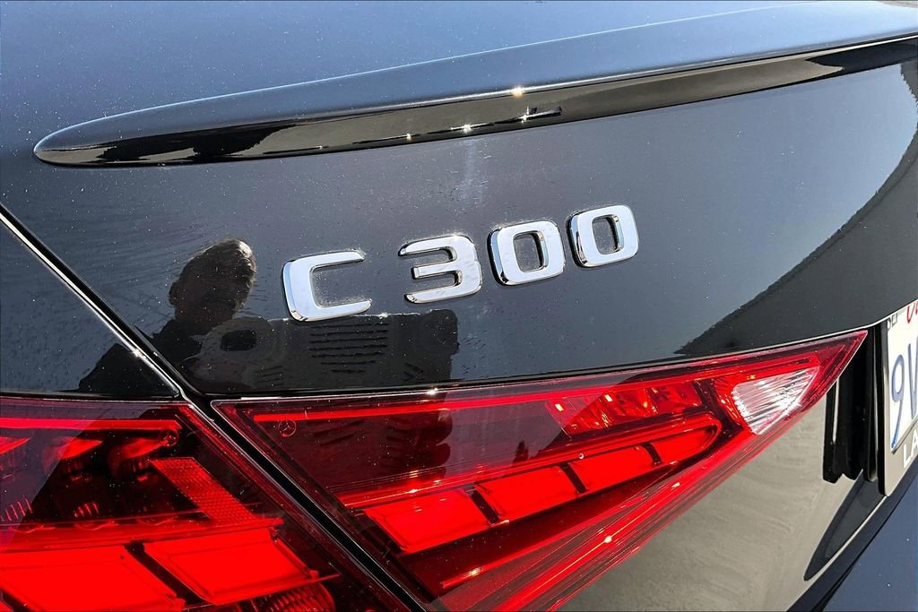 Used 2025 Mercedes-Benz C 300 Sedan image 22