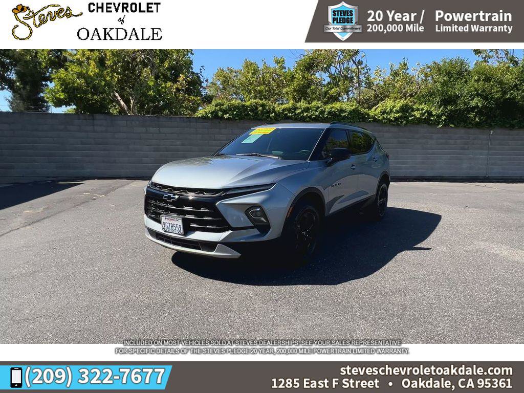 Used 2023 Chevrolet Blazer LT w/ Midnight/Sport Edition FWD image 5