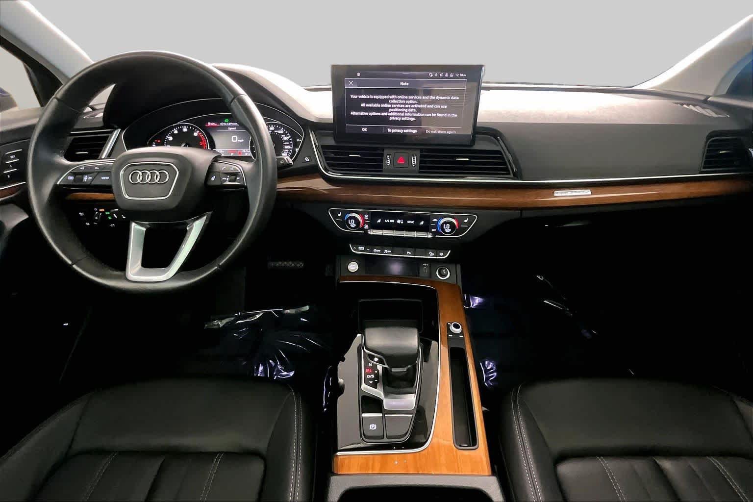 Used 2023 Audi Q5 2.0T Premium w/ Convenience Package AWD/4WD image 16