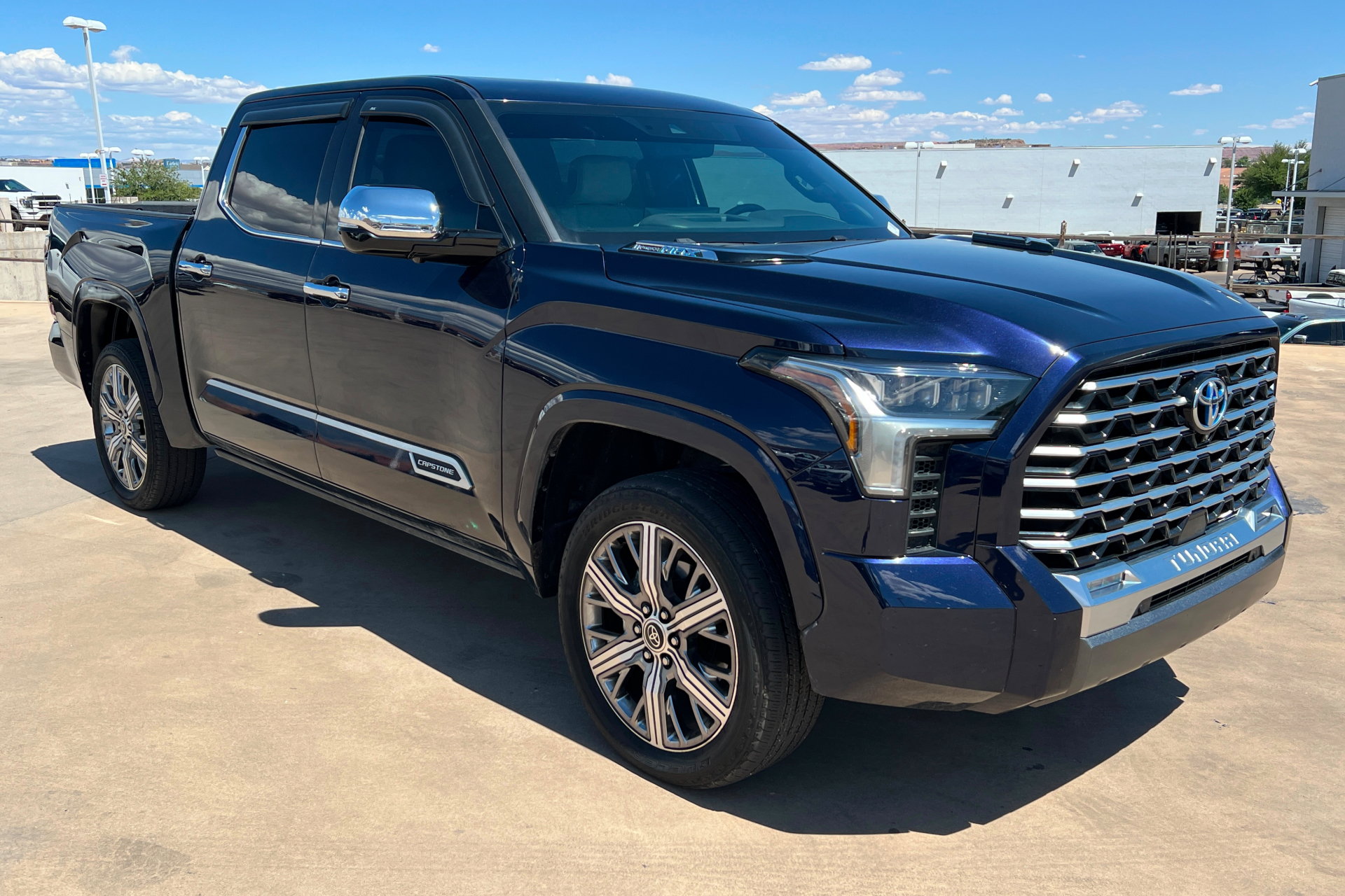 Used 2023 Toyota Tundra Capstone AWD/4WD image 8