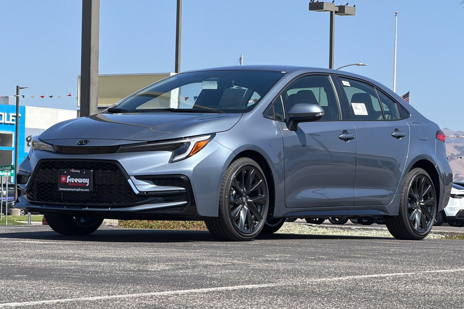 New 2027 Toyota Corolla SE FWD image 8
