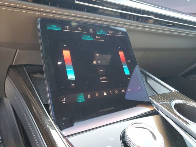 Used 2025 Cadillac Escalade Premium Luxury w/ LPO, Radiant Package image 22