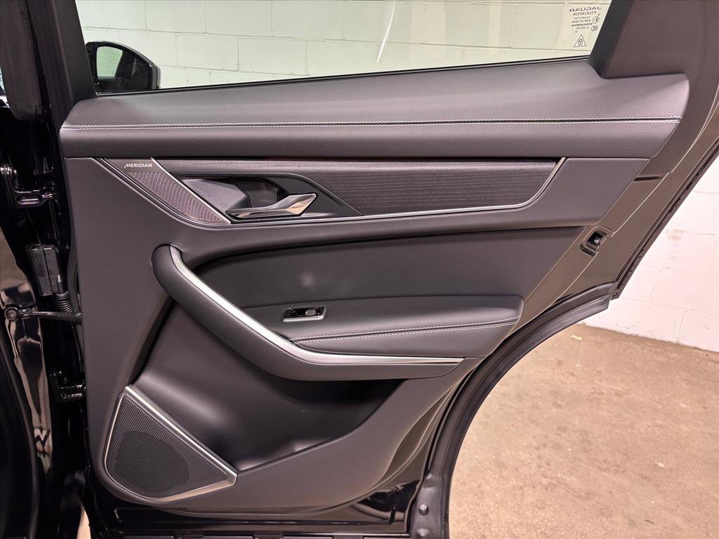 New 2026 Jaguar F-PACE R-Dynamic S image 41