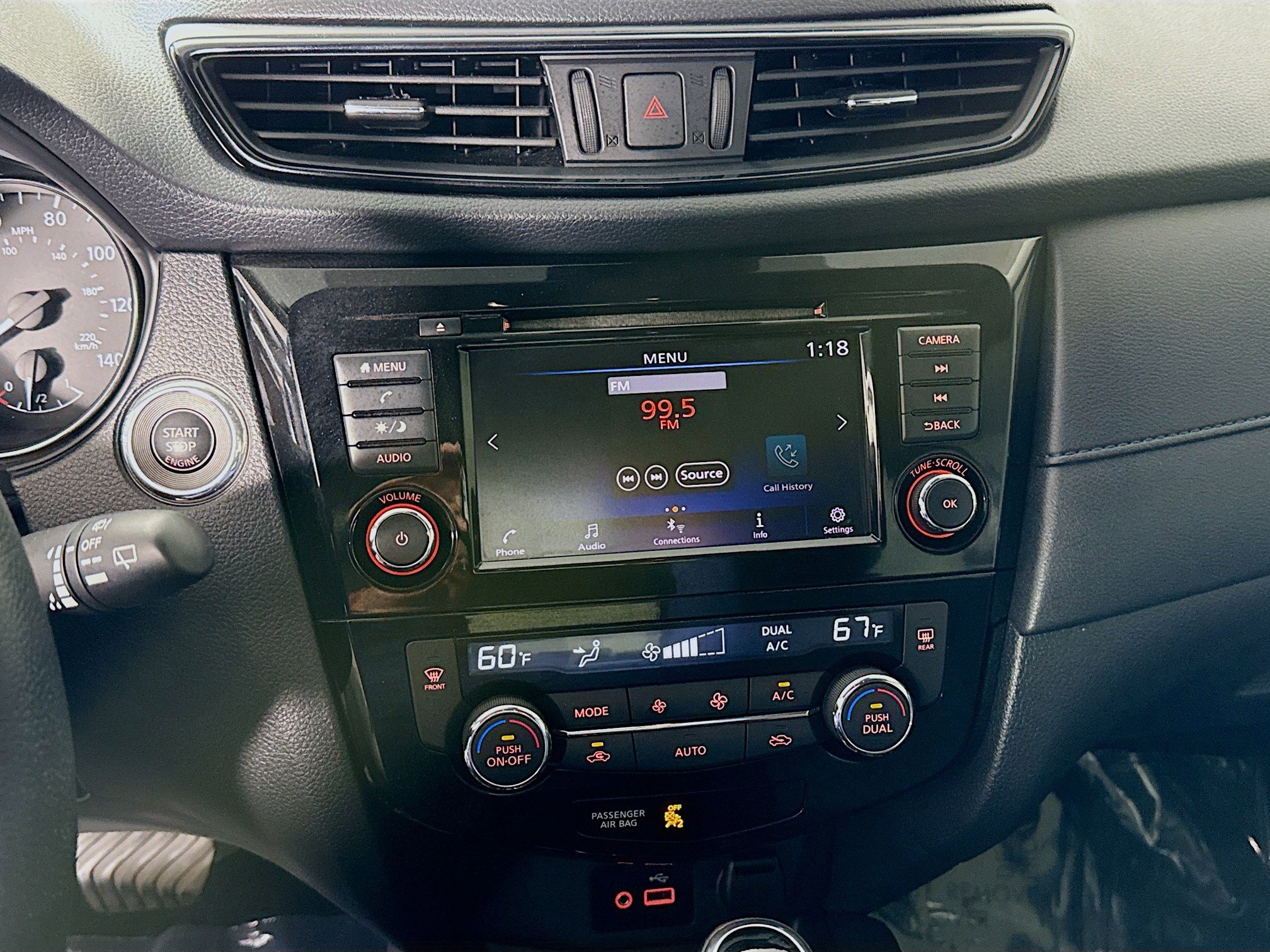 Used 2019 Nissan Rogue SV image 18