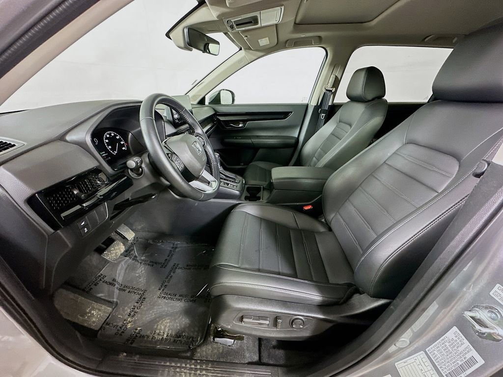 Used 2025 Honda CR-V EX-L image 13