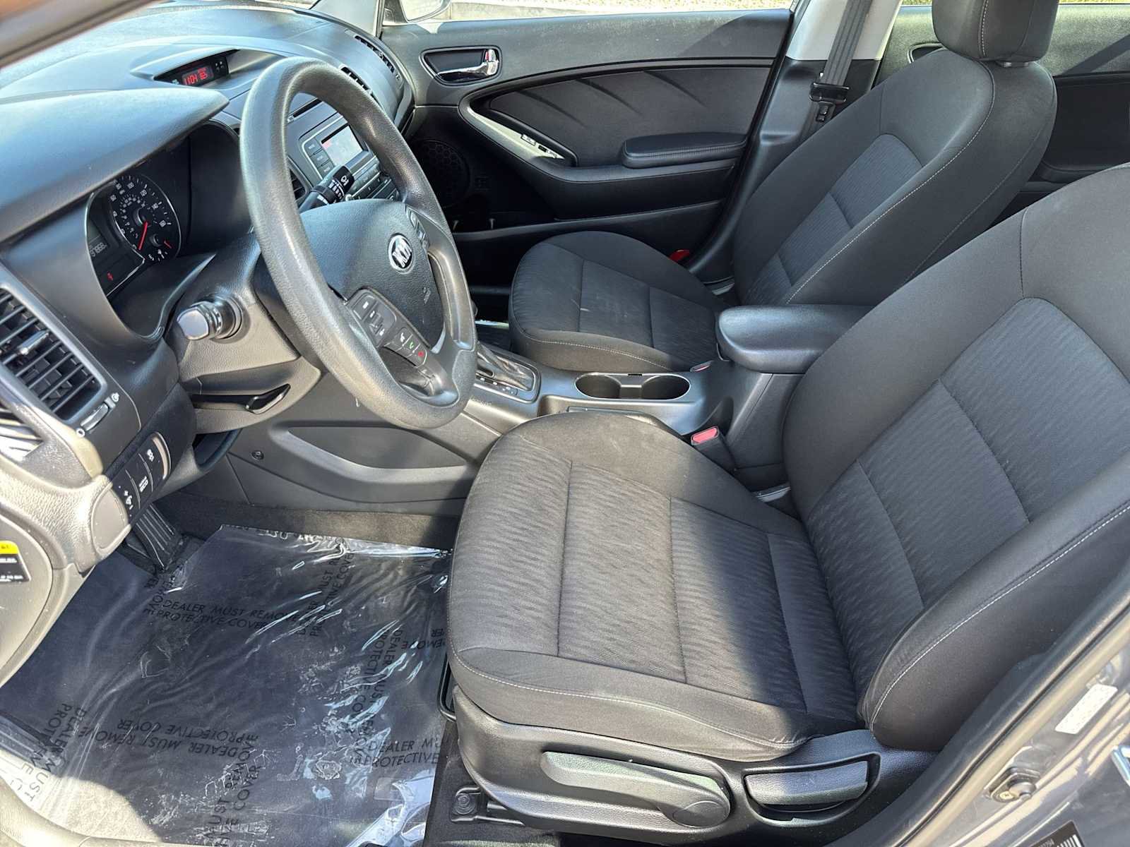 Used 2016 Kia Forte LX image 11