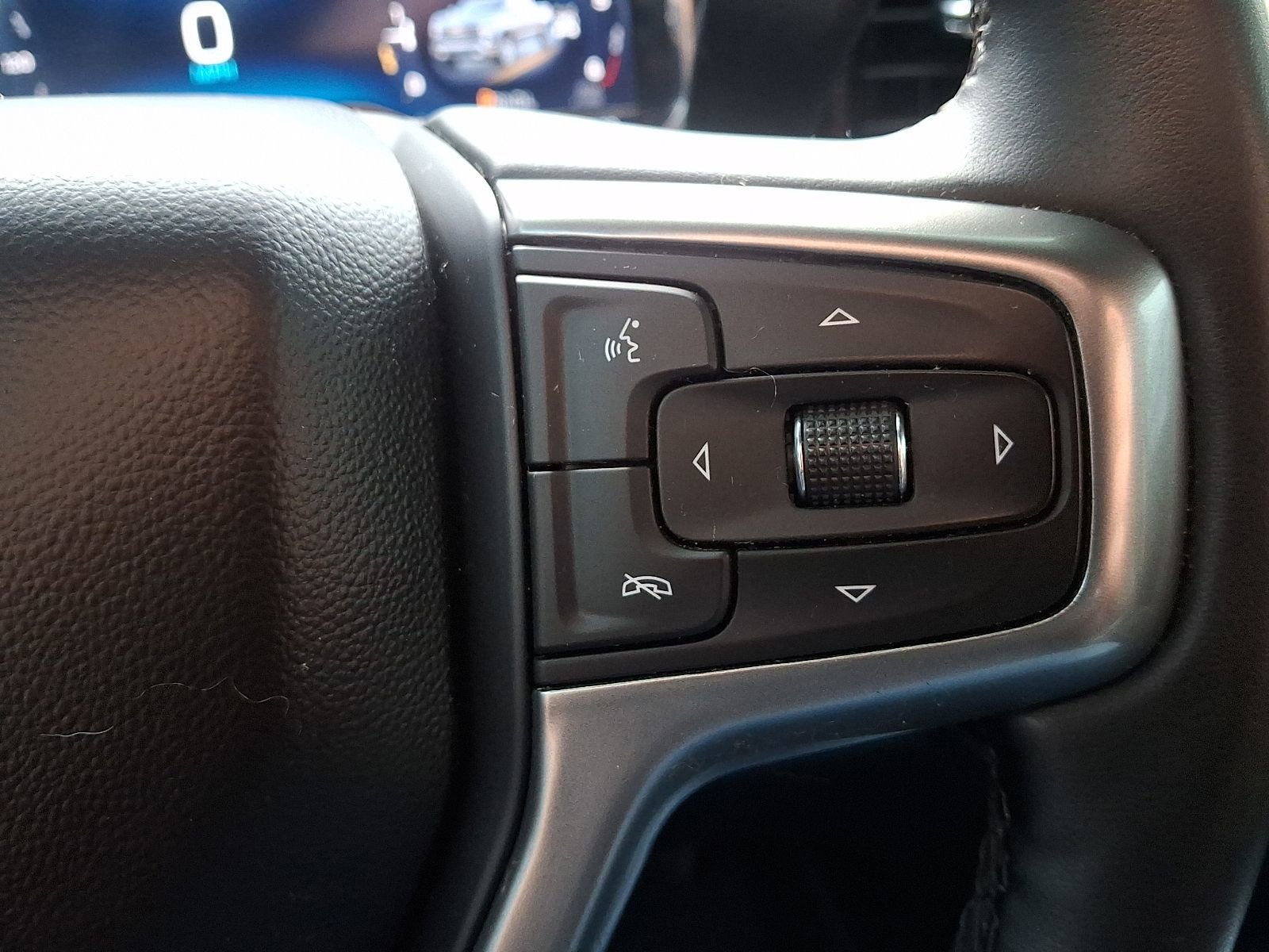 Used 2023 Chevrolet Silverado 1500 LT AWD/4WD image 23