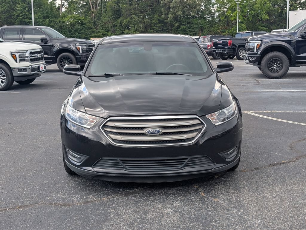 Used 2019 Ford Taurus SEL w/ Equipment Group 201A FWD image 7