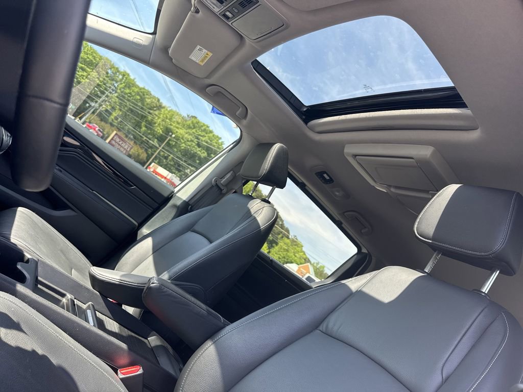 Used 2024 Honda Odyssey Touring image 33