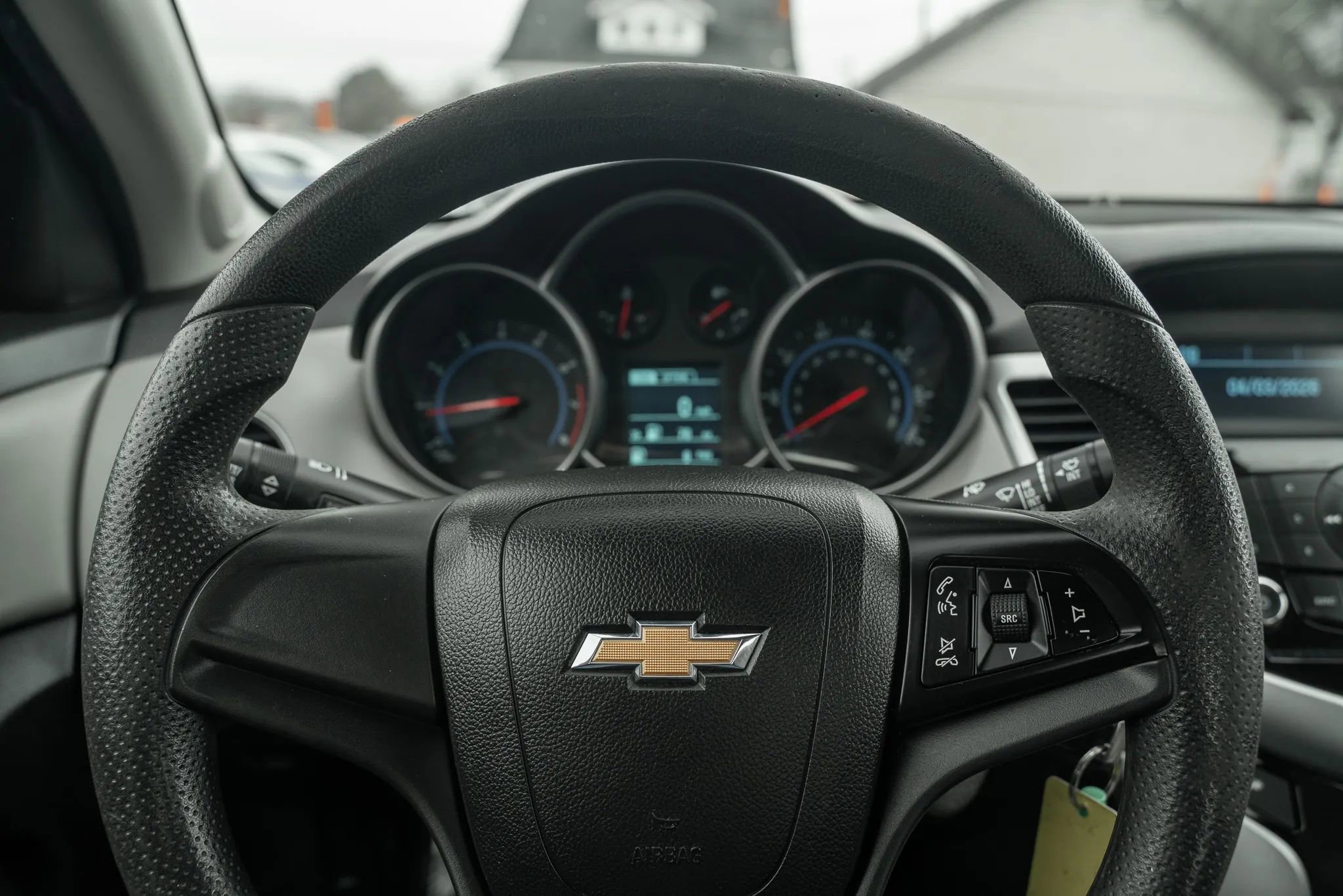 Used 2015 Chevrolet Cruze L image 15