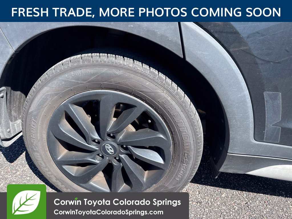Used 2017 Hyundai Tucson SE Plus AWD/4WD image 6