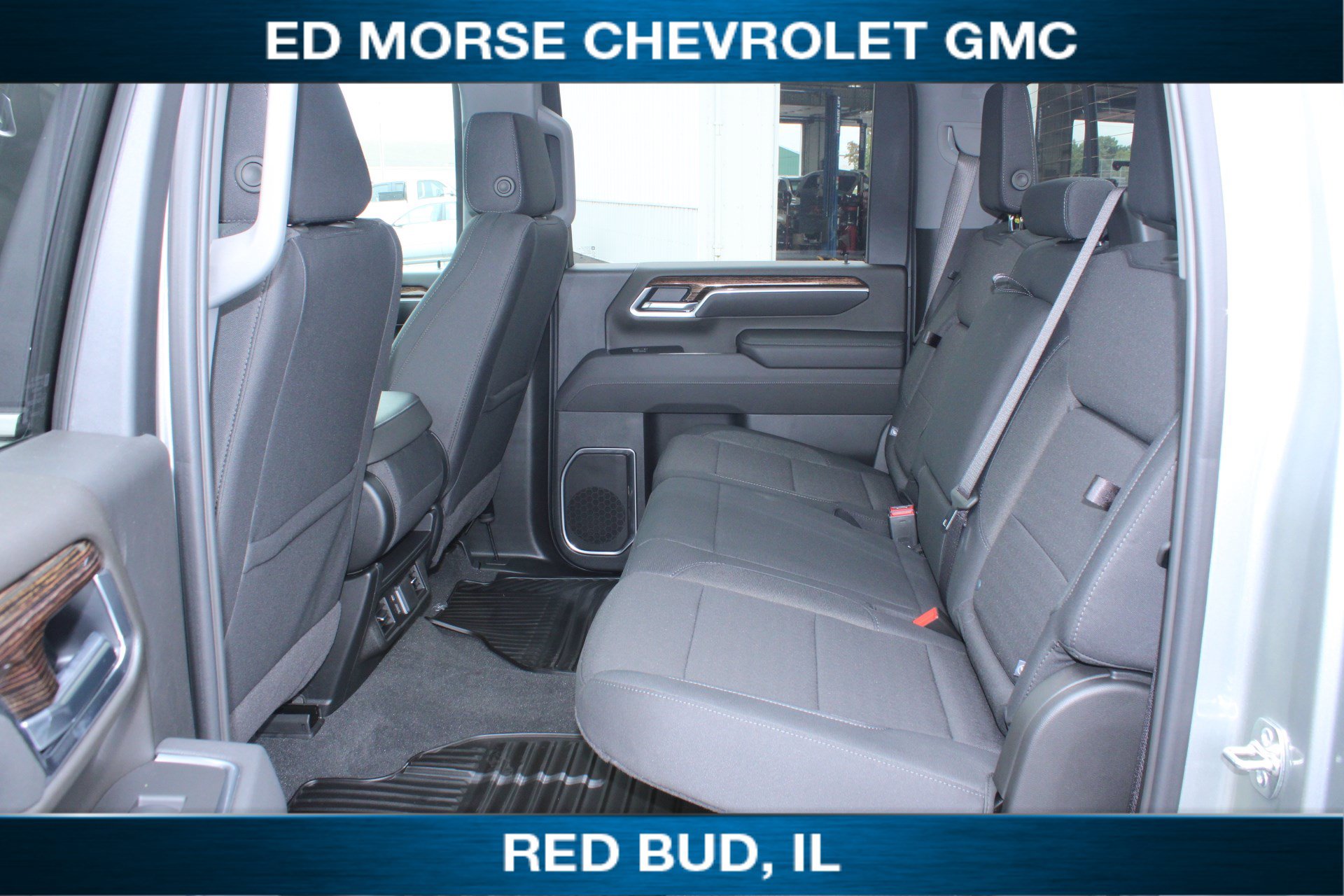 New 2026 GMC Sierra 2500 SLE w/ Preferred Package AWD/4WD image 20