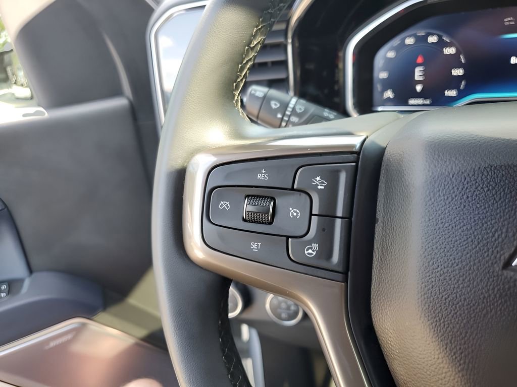 Used 2024 Chevrolet Silverado 2500 High Country w/ Technology Package image 34