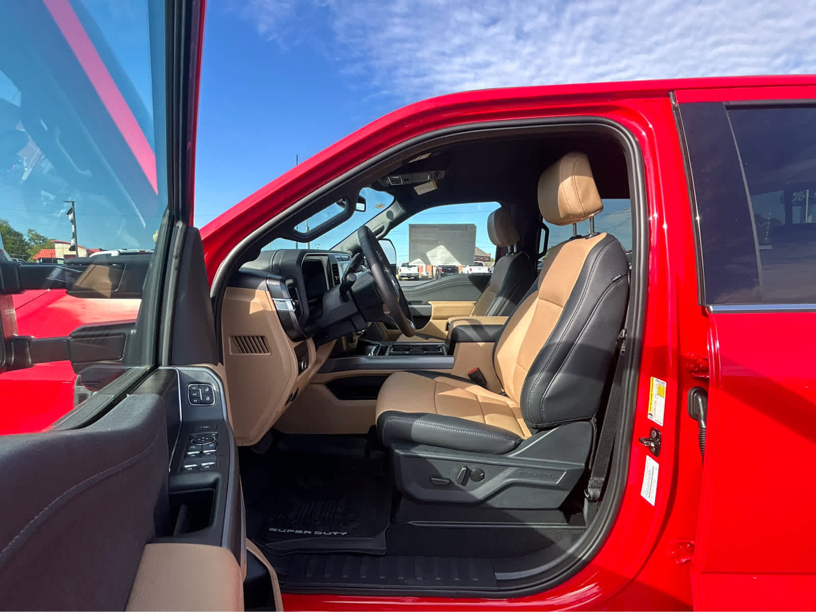 New 2026 Ford F250 Lariat w/ Chrome Package image 17