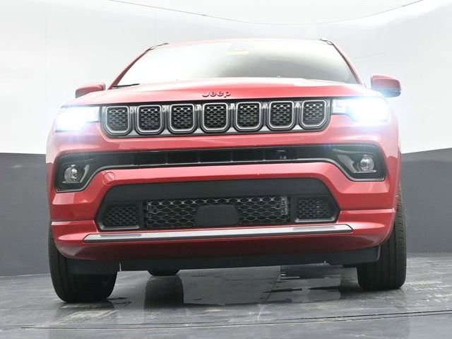 Used 2024 Jeep Compass Limited image 36