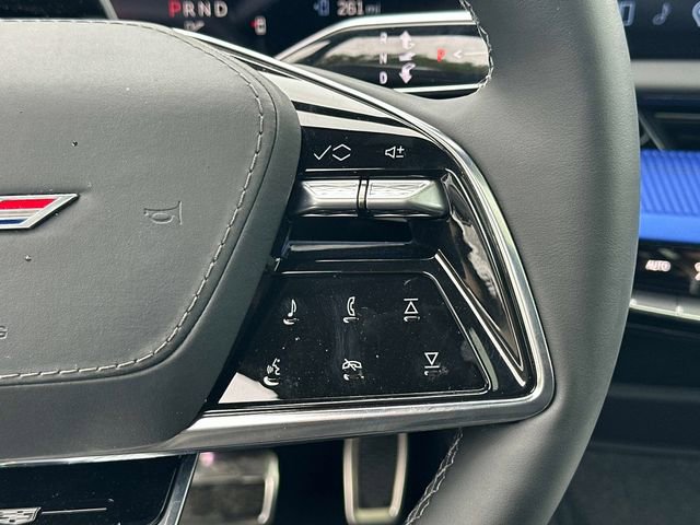 New 2026 Cadillac Optiq V AWD/4WD image 6