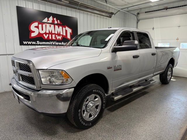 Used 2018 RAM 3500 SLT AWD/4WD image 1