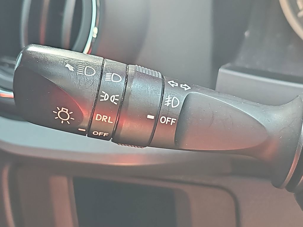 Used 2018 Toyota Tacoma TRD Off-Road image 28