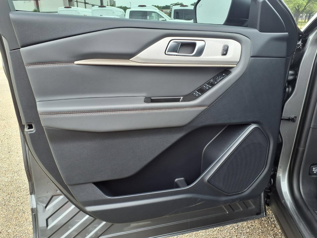 New 2026 Ford Explorer Active RWD image 22