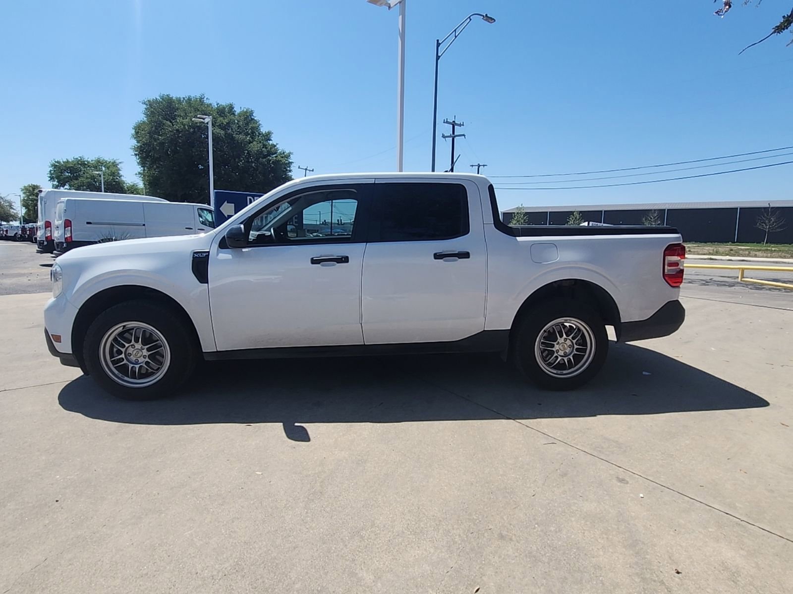 Used 2024 Ford Maverick XLT w/ XLT Luxury Package FWD image 4
