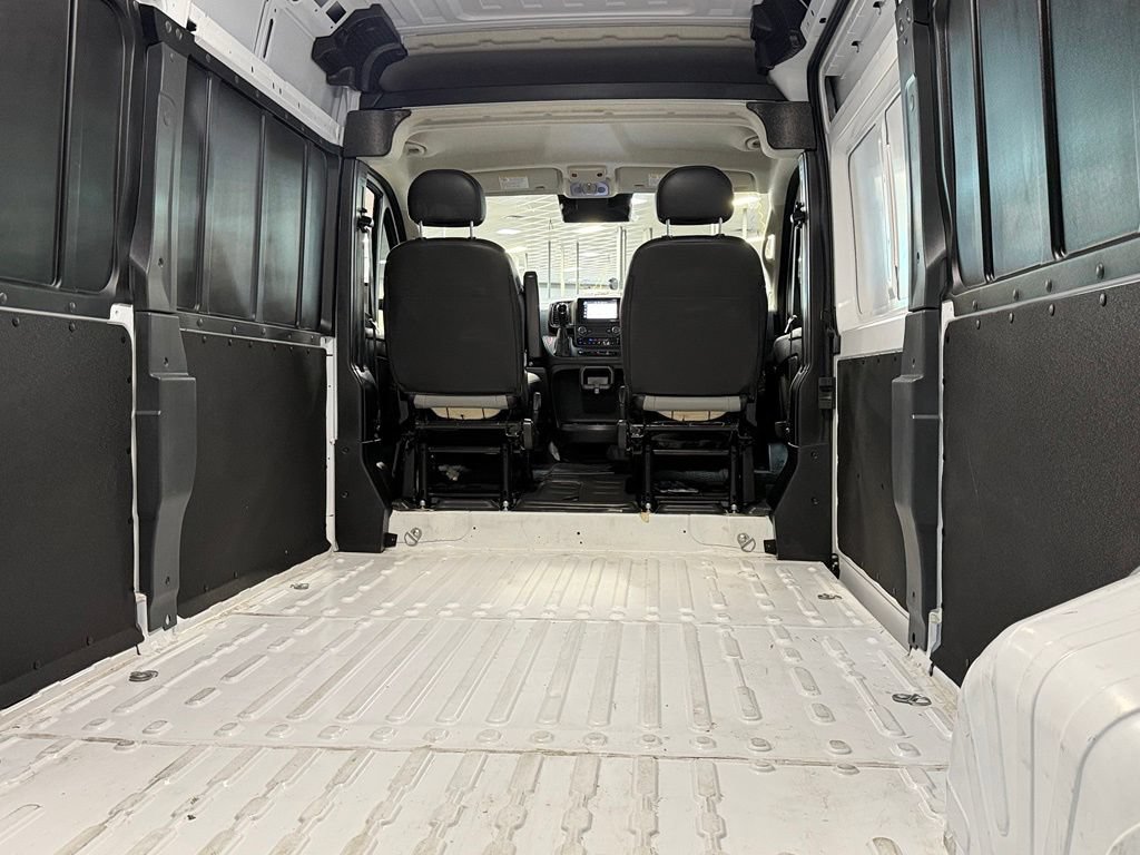 Used 2026 RAM ProMaster 2500 w/ Convenience Group FWD image 23
