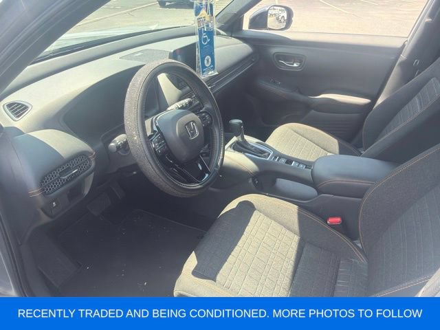 Used 2024 Honda HR-V Sport image 2