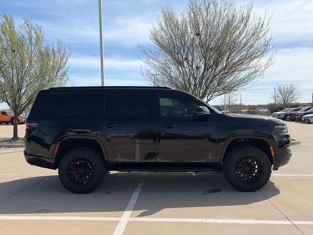 Used 2024 Jeep Wagoneer Series II image 7